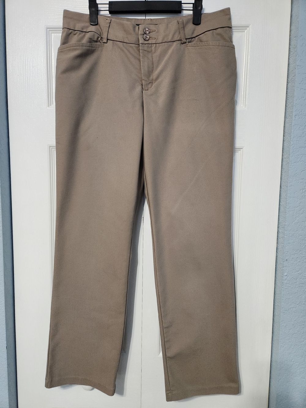 Lee Straight Leg Pants in Light Brown - 14